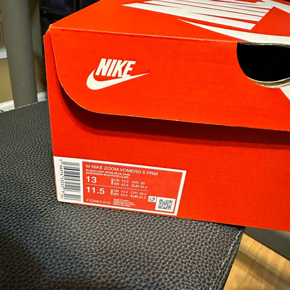 Nike zoom vomero 5